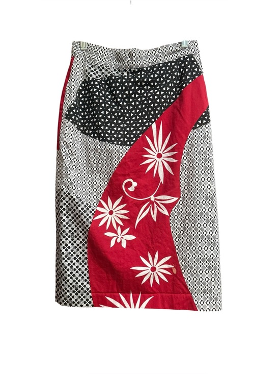 MaxMara Dresses & Skirts - MaxMara Weekend Cotton Pencil Skirt Red Black White Graphic Floral Print